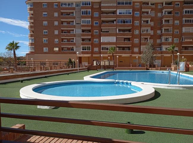Amplio piso con terraza y vistas al Parque Lo Torrent en San Vicente del Raspeig 🏡🌿 photo 0