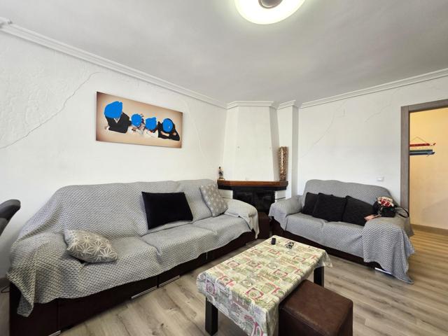 PISO CENTRICO EN ALMORADI photo 0