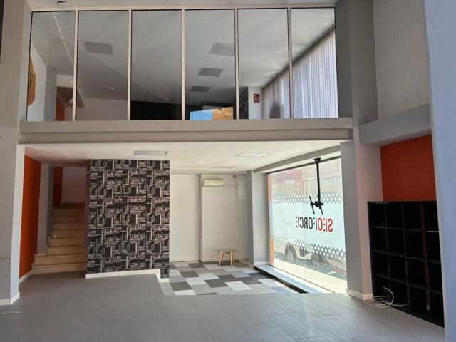 Oficina En venta en Altozano, Alicante photo 0