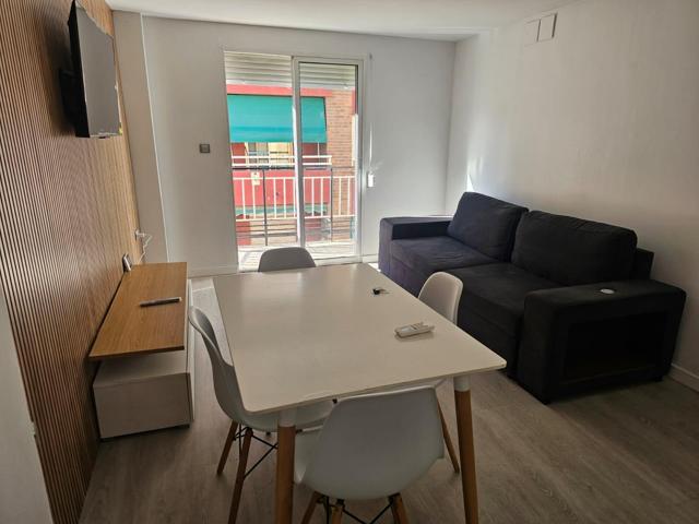 🏡 Luminoso piso de 3 dormitorios en zona tranquila de Alicante – 160.000€ 💰 photo 0