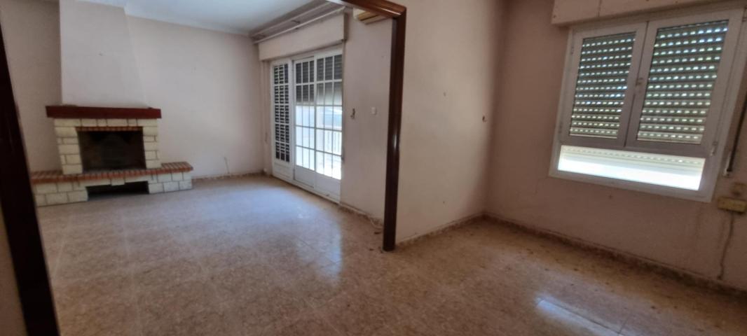 Amplio Piso en San Antón - Cartagena con Vistas y Posibilidades de Reforma photo 0