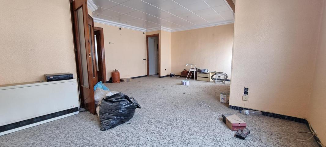 PISO MUY LUMINOSO Y CON MUCHAS POSIBILIDADES photo 0