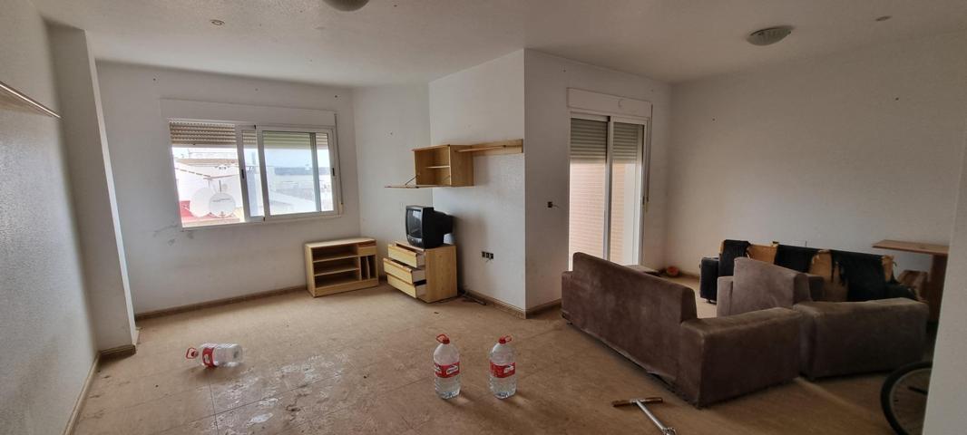 Amplio Piso en Roldán, Ideal para Familias photo 0