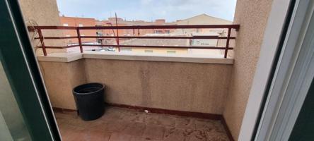 PISO CON VISTAS DESPEJADAS Y BALCÓN photo 0