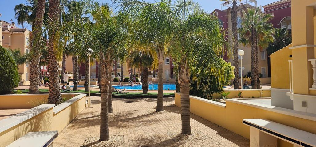 APARTAMENTO CON SOLARIUM DE 40m2 EN URBANIZACIÓN PRIVADA CON PISCINA Y ZONAS VERDES photo 0