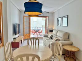 Excelente oportunidad en Santa Pola: encantador piso con terraza a 50 m del mar photo 0