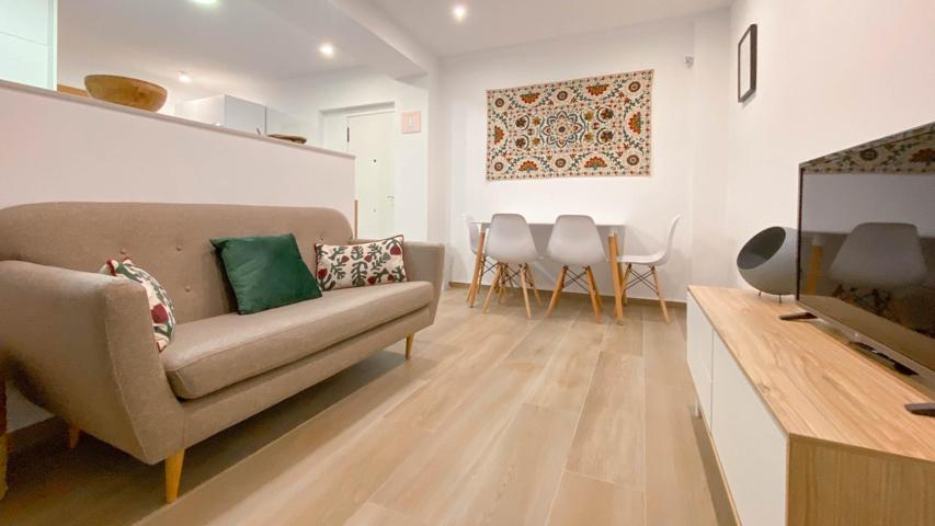 Moderno y Espacioso Piso en el Corazón de Santander 🌆🌊 photo 0