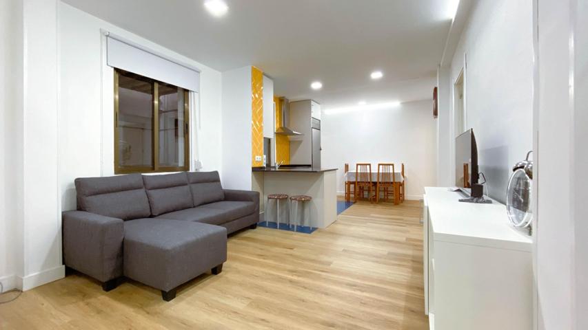 Alquiler en el Centro de Santander con 3 dormitorios photo 0