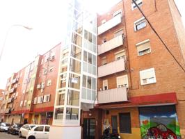 ESTUDIO HOME MADRID OFRECE, piso DE 70 m2 en la zona de Valdezarza photo 0