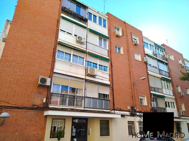 ESTUDIO HOME MADRID OFRECE piso de 55 m2 construidos en el Barrio del Pilar photo 0