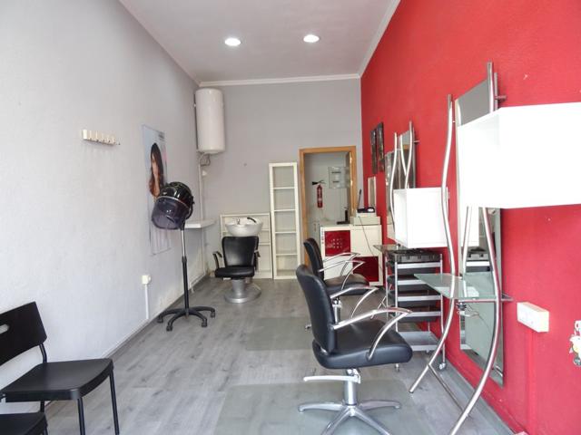 Local comercial en alquiler photo 0