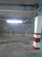 Plaza de parking en la estación de RENFE. photo 0