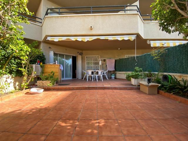 Planta baja con parking incluido en Cunit Playa photo 0