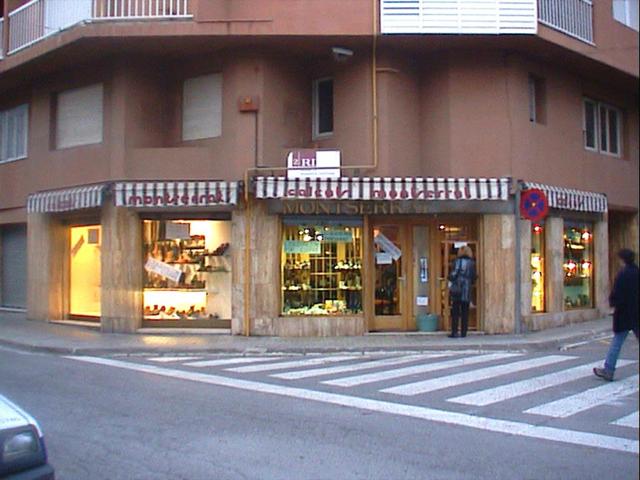 Local comercial 'MAGNÍFICO XAMFLÁN' en B. Poble Sec-Igualada photo 0