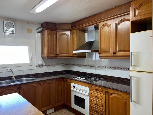 Piso En venta en Barri De Montserrat, Igualada photo 0