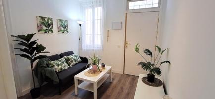 Piso en venta en Calle del Divino Pastor photo 0