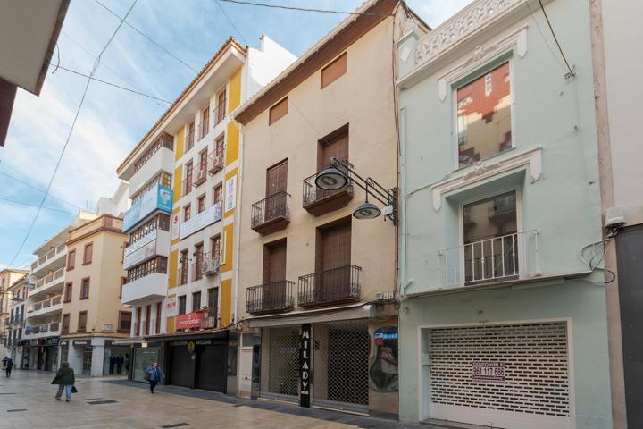 Edificio en pleno centro de Gandia photo 0