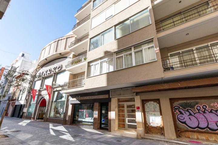 Un piso con grandes posibilidades en una de las mejores zonas de Gandia photo 0