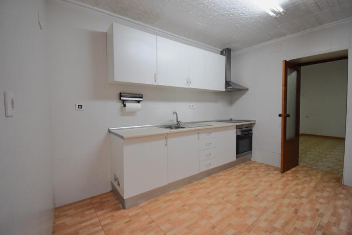 BAJO DE PISO EN VENTA, LOS BARREROS photo 0