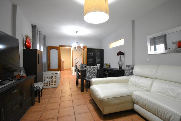 CHALET EN VENTA, LOMAS DE CANTERAS photo 0