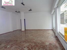LOCAL CON 3 ESCAPARATES¡¡¡¡¡ 250 €-MES¡¡¡ photo 0