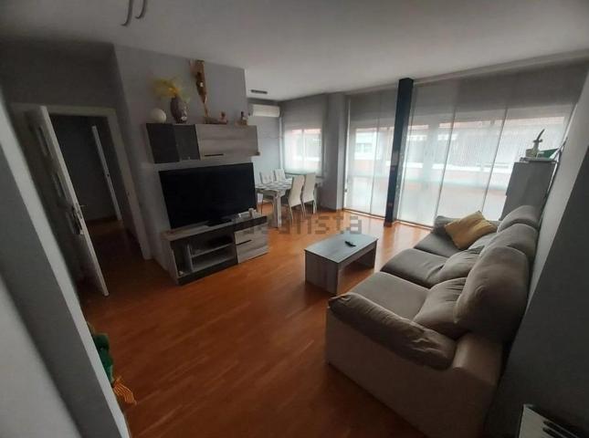 Ático reformado con 3 habitaciones, parking doble y trastero en Cl. Regàs – Listo para entrar a vivi photo 0