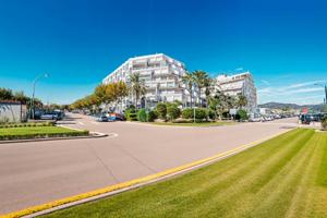 Piso En venta en Empuriabrava-Salins, Castello D'Empuries photo 0