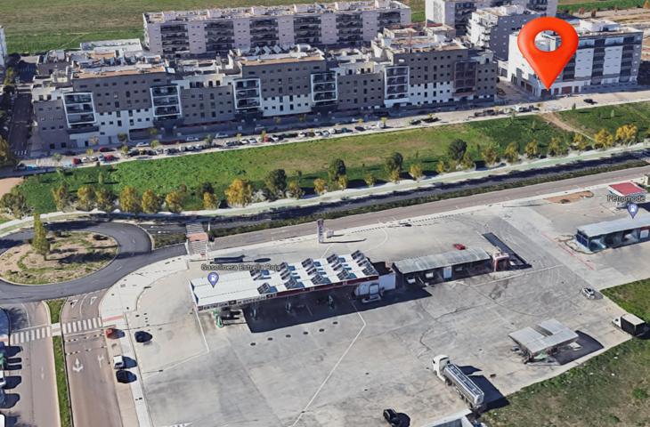 Oficina En venta en Pol. Ind. El Nevero, Badajoz photo 0