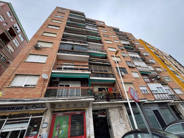 ¡Gran oportunidad de inversión en la zona de Pardaleras – Autopista, junto al Corte Inglés! photo 0