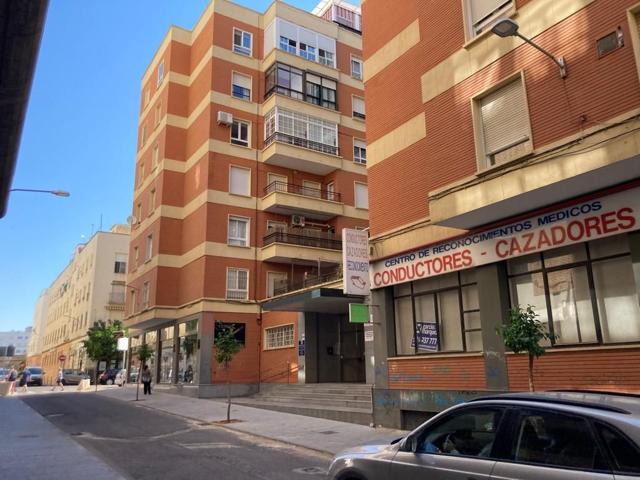 Piso En venta en Casco Antiguo, Badajoz photo 0