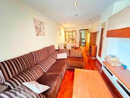 Piso en Venta en Murcia , Barrio del Carmen, 2 Habitaciones, Para Entrar a Vivir photo 0