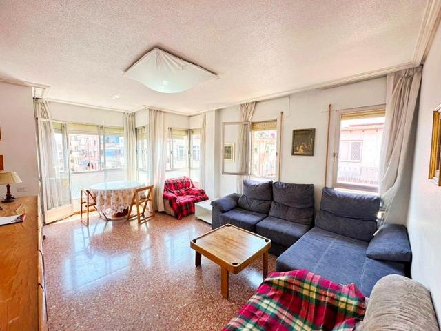 Apartamento luminoso con vistas despejadas en Barrio del Carmen, Murcia photo 0