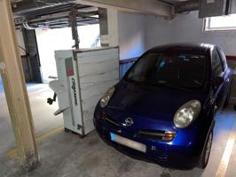Plaza de parking en venta photo 0
