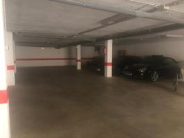 Plaza de parking photo 0