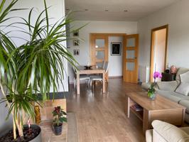Piso en venta en Llinars del Vallès photo 0