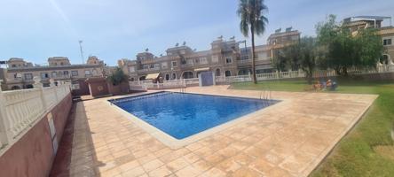 Bungalow en Gran Alacant - Una Oportunidad Única photo 0