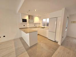 PISO MUY, AMPLIO TOTALMENTE REFORMADO, MAGNIFICA UBICACION, CENTRICO,PLAYA photo 0