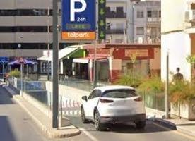 OPORTUNIDAD DE PLAZA DE GARAJE EN EL CENTRO photo 0
