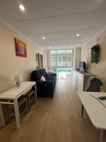 2 HABITACIONES REFORMADO EN EL CORAZÓN DE BENIDORM photo 0