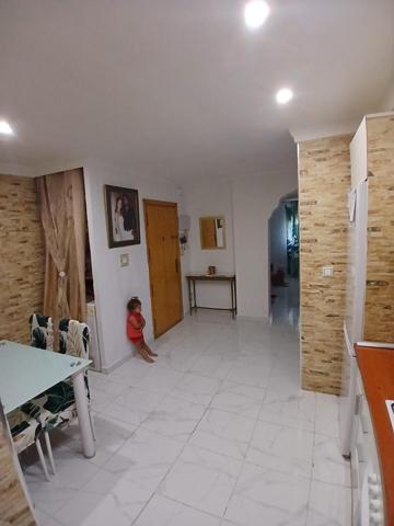 OPORTUNIDAD VIVIENDA 3 DORMITORIOS CON PLAZA DE APARCAMIENTO photo 0