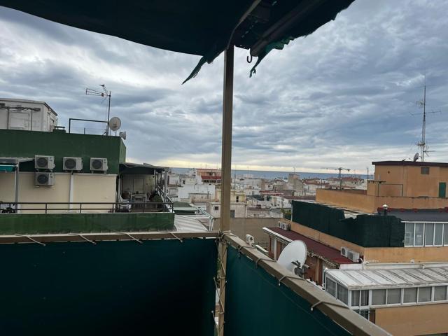 ÁTICO EN EL CENTRO DE BENIDORM photo 0