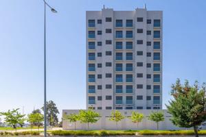 APARTAMENTO CON TERRAZA EN AV DE ELVAS photo 0