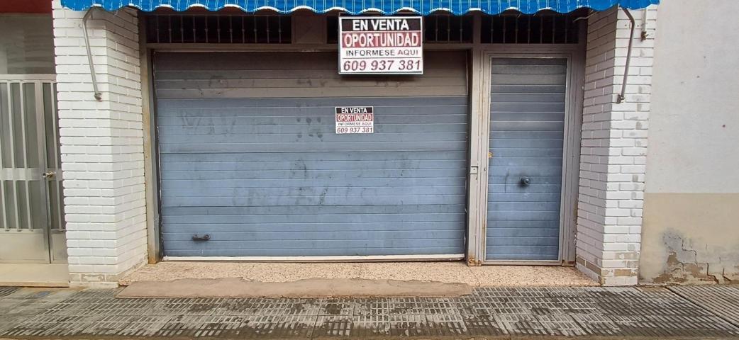 LOCAL EN VENTA EN VILLANUEVA DE LA SERENA photo 0