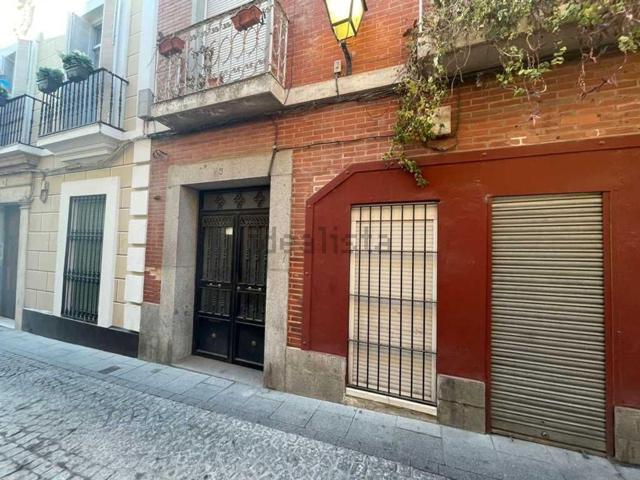 PISO EN VENTA EN EL CASCO ANTIGUO photo 0