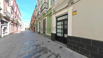 PISO EN VENTA EN EL CASCO ANTIGUO photo 0