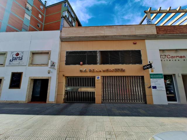 Se vende amplia plaza de garaje photo 0