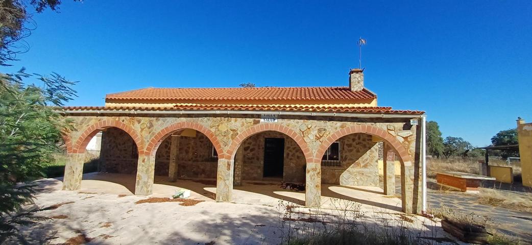 PARCELA EN DS DE BOTOA photo 0