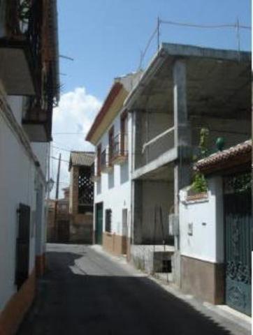Obra parada en Ogíjares. photo 0