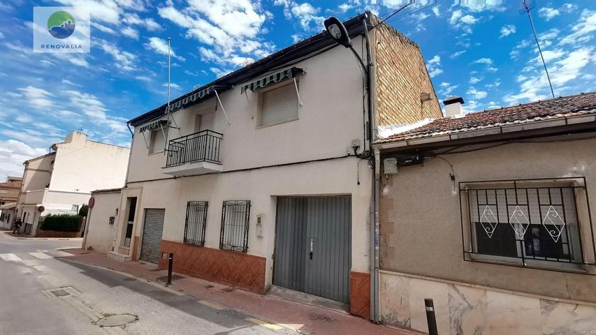 Casa junto a Avenida de la Diputación de Armilla photo 0