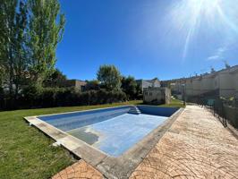 VIVIENDA A LA VENTA EN CALLE FRAGUA photo 0